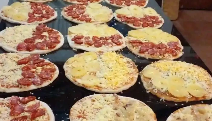 Gardenia Pizzas:  Pizza - Pizzería