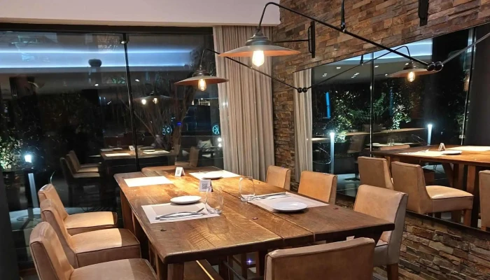 Genuino Restaurant:  Comentario 8 - Restaurante occidental