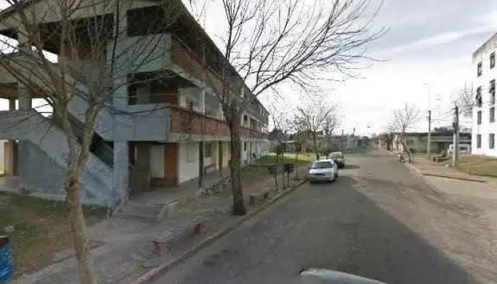 Go English House -  Zona - Mercedes