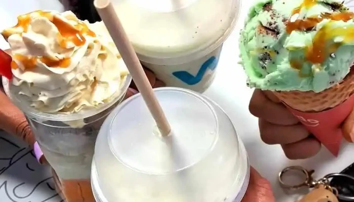 Grido Helado:  Comidas Y Bebidas - Heladería