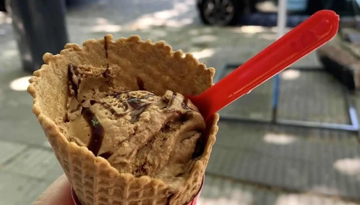 Grido Helados:  Comidas Y Bebidas - Heladería