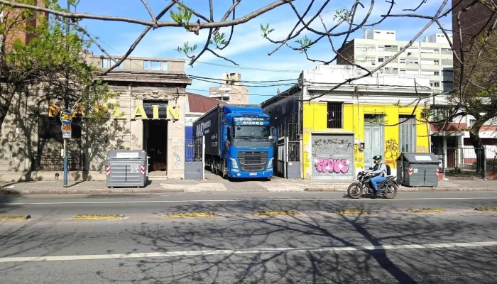 Guemiper Importaciones - 11800 Montevideo