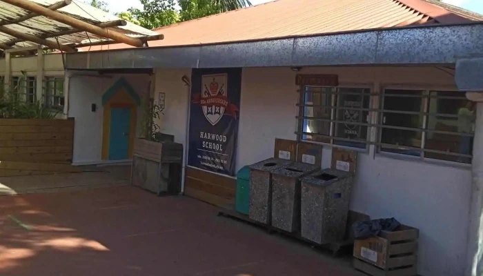 Harwood School -  Catalogo - Montevideo