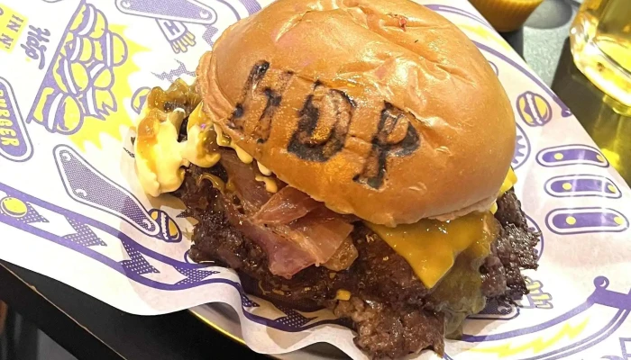 Hdp Smash Burgers Pocitos Hamburguesa - Hamburguesería