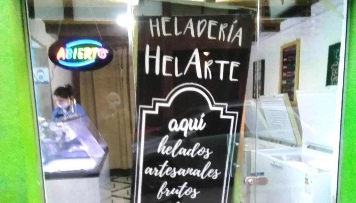 Hel Arte:  Comentario 7 - Heladería