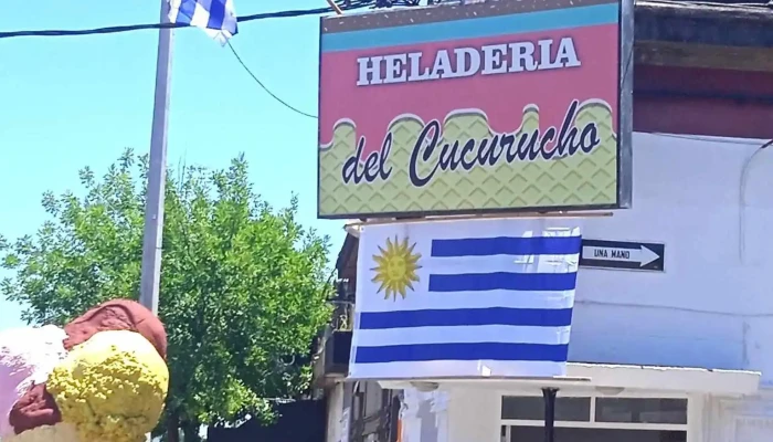 Heladeria Cucurucho Helado - Heladería