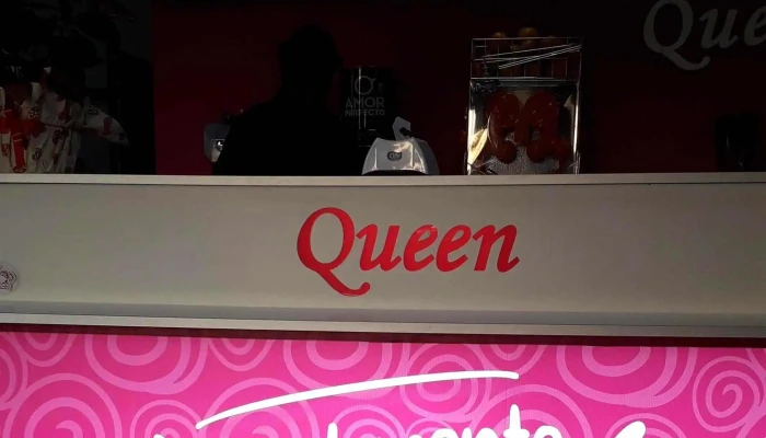 Heladeria Queen:  Comentario 6 - Heladería