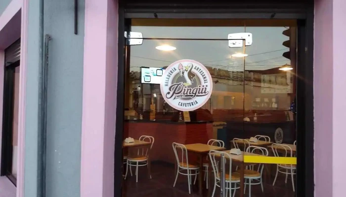 Heladeria Y Cafeteria Pingui Paso De Los Toros - Heladería