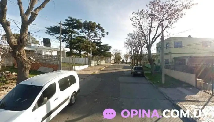 Hogar de la inmundicia del cerro - Montevideo