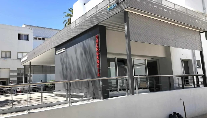 Hospital De La Mujer Dra Paulina Luisi  Edificio Maternidad Internacion Cerca De Mi - Montevideo