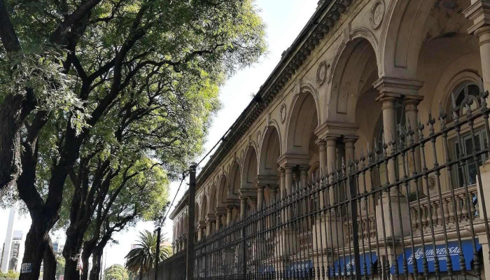 Hospital Italiano -  Cerca De Mi - Montevideo