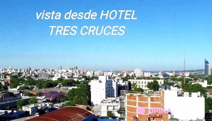 Hotel Tres Cruces:  Exterior - Hotel