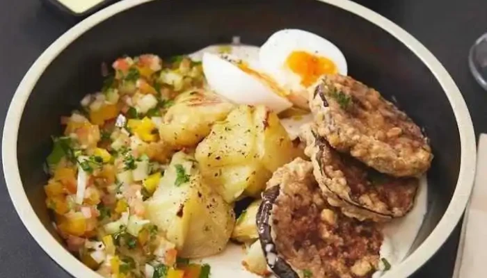 Hoy Te Quiero:  Comida Y Bebida