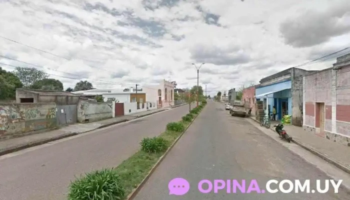 Huella Rural Clínica Veterinaria - 20500 Aiguá