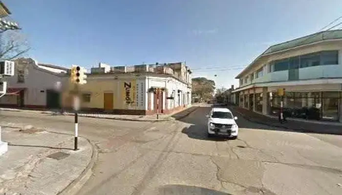 Inmobiliaria Apis -  Telefono - Salto