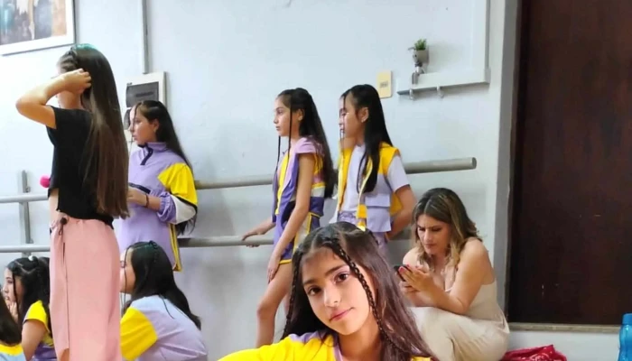 Instituto Danzas Karen Pintos -  Numero - Paysandú