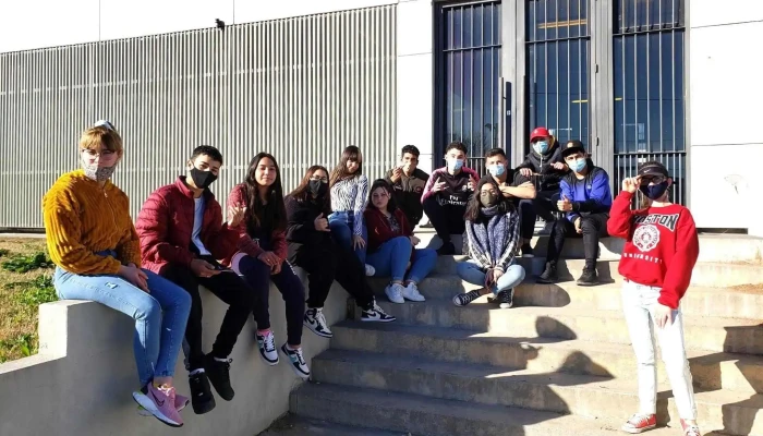 Instituto de Enseñanza Secundaria Nº 67 - Cno. Capitán Mateo Tula Dufort Y