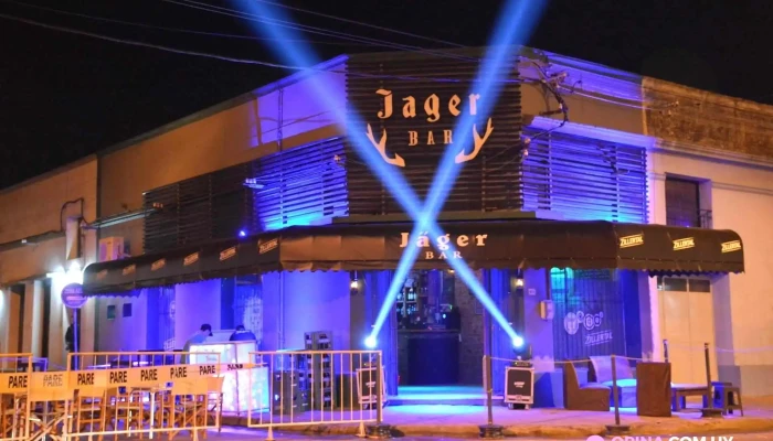 Jager:  Todo - Bar