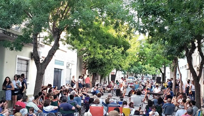 Jazz A La Calle -  Ubicacion - Mercedes