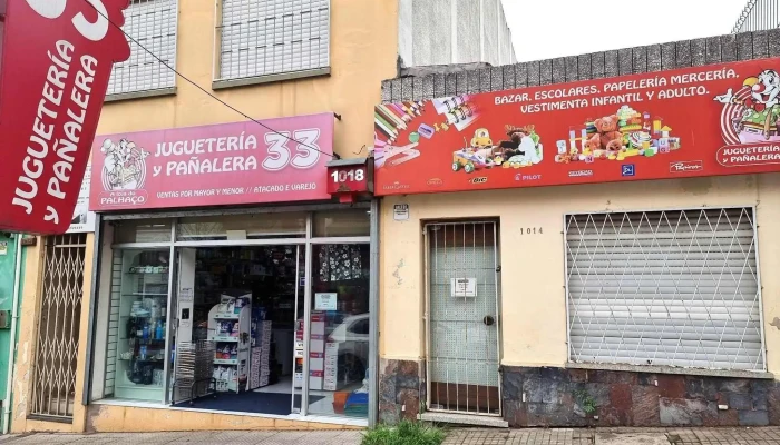 Juguetería y Pañalera 33 - 40000 Rivera