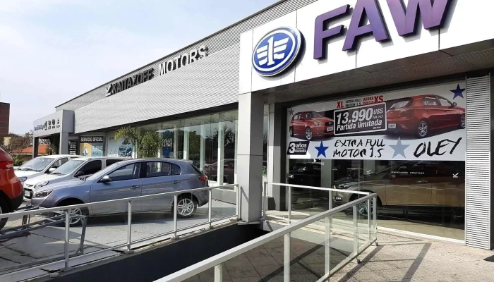 Kaitazoff Motors - Automotora en Malvin, Montevideo. - 11400 Montevideo
