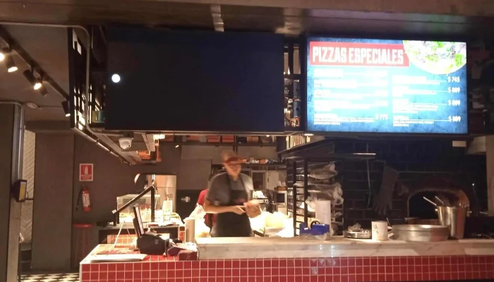 Kentucky Pizzeria Comentario 1 - Pizzería