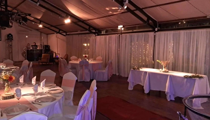 La Amorosa Fiestas Y Eventos:  Ambiente - Lounge