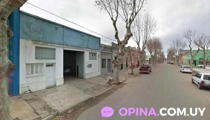 La Banca de Cubierta Colectiva de Quinielas de Cerro Largo - 37000 Melo