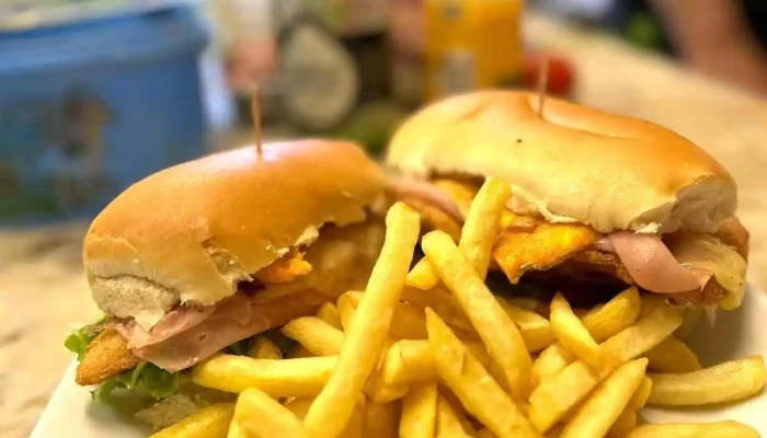 La Cafeteria Instituto De Higiene:  Comidas Y Bebidas - Cafetería