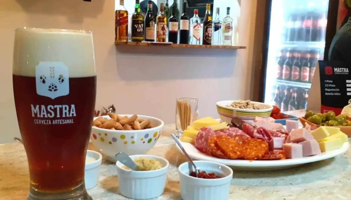 La Cantina Del Urreta Fc Comidas Y Bebidas - Bar