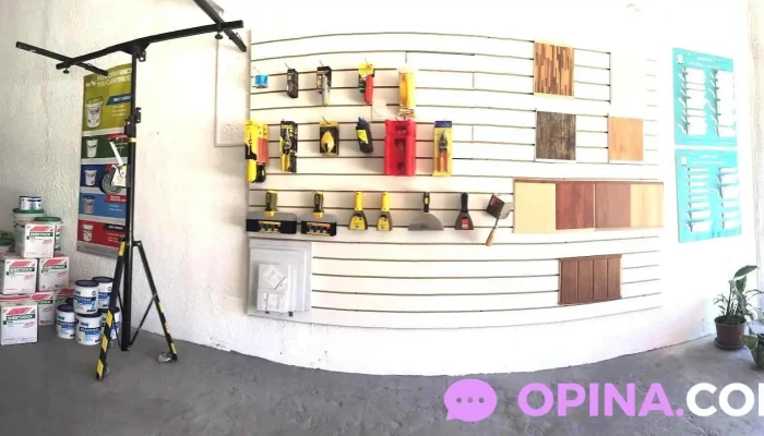 La Casa del Yeso - Esquina