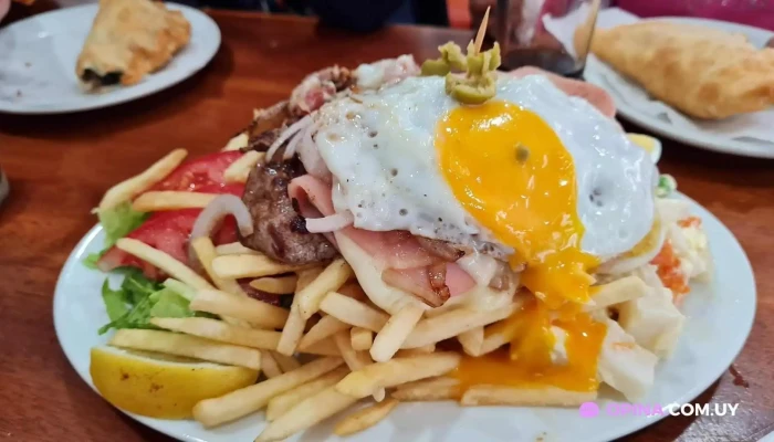 La Cibeles -  Milanesa - Restaurante