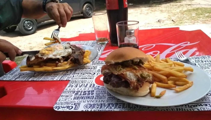 La Cocina De Celina:  Comida Y Bebida