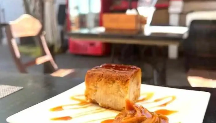 La Comandancia:  Flan