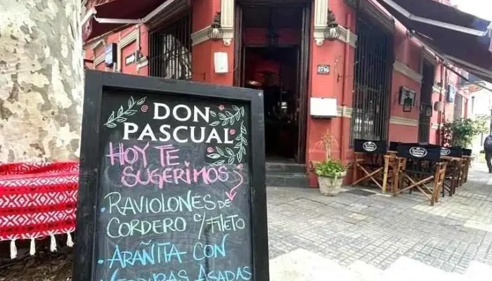 La Criolla:  Menu - Parrilla