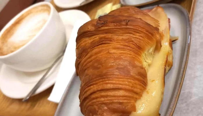 La Croissanteria Comentario 3 - Cafetería