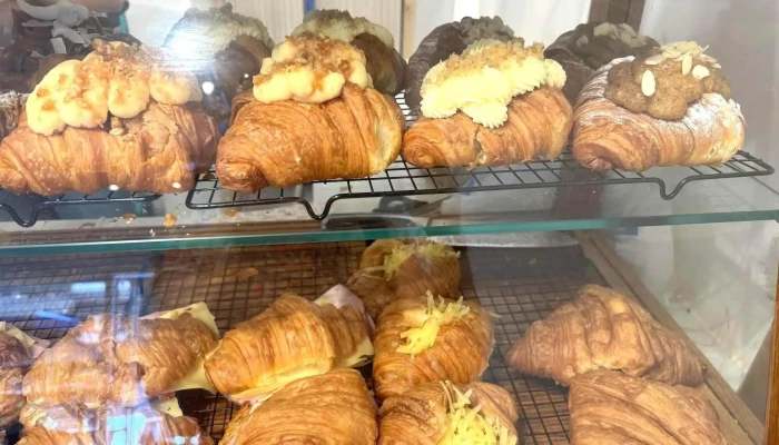 La Croissanteria Pereira Croissant - Cafetería