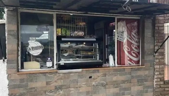 La Esquina De La Empanada:  Mas Recientes - Restaurante de comida rápida