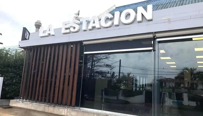 La Estacion:  La Barra