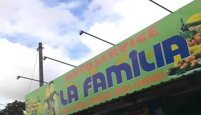 La familia - 91400 Santa Rosa