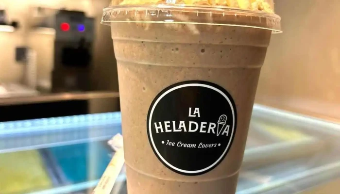 La Heladeria:  Comidas Y Bebidas