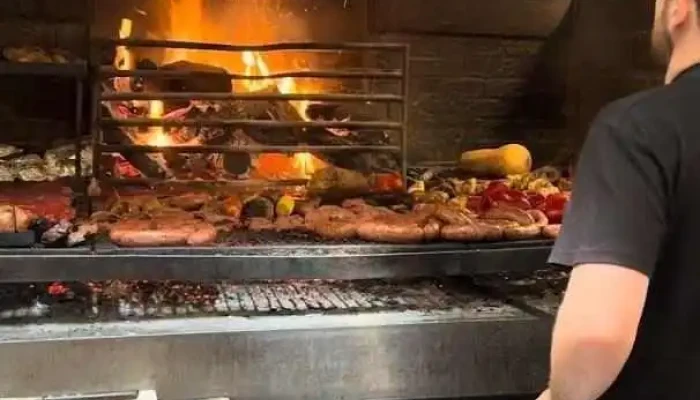 La Otra:  Parrilla Videos