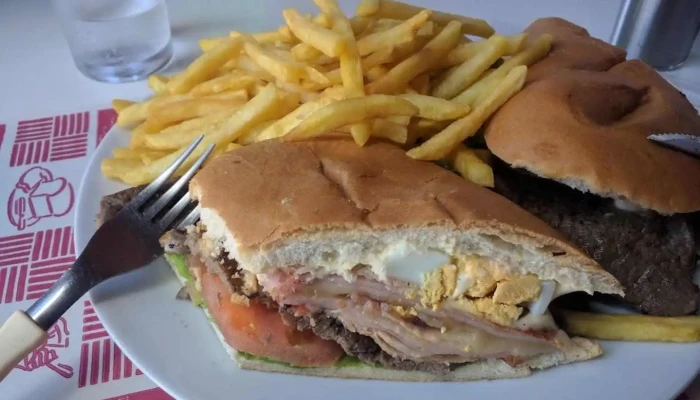 La Parrilla:  Sandwich Cubano