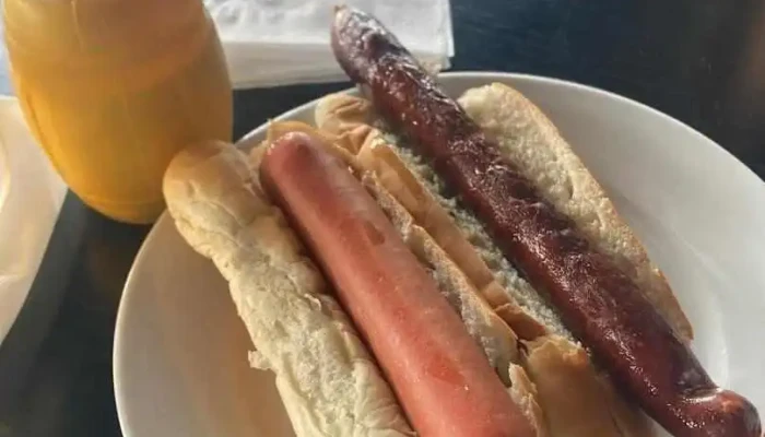 La Pasiva:  Hot Dog - Restaurante de comida rápida