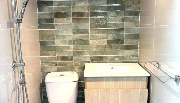 La Proa Del Sanitario - 11800 Montevideo