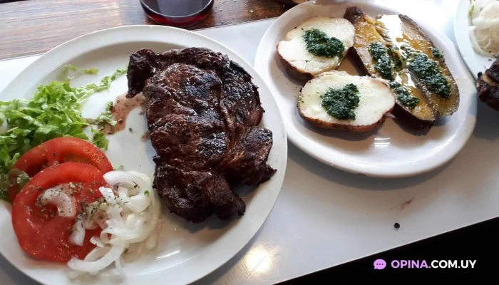 La Pulperia Comida Y Bebida