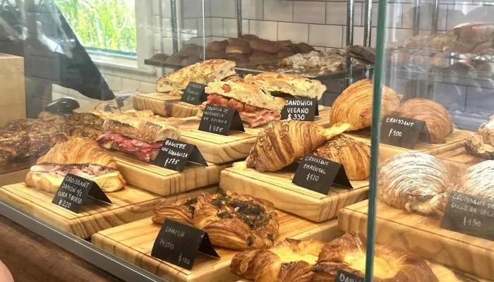 La Resistance Boulangerie:  Ambiente - Panadería