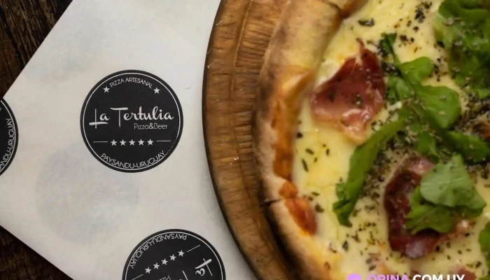 La Tertulia:  Pizza