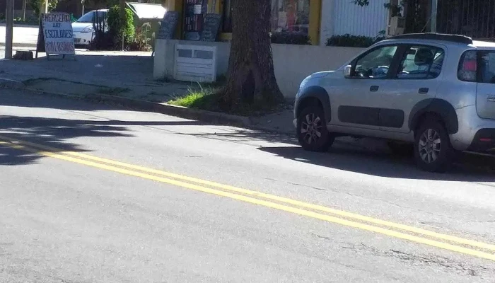 La Tienda De Los Milagros -  Numero - Montevideo