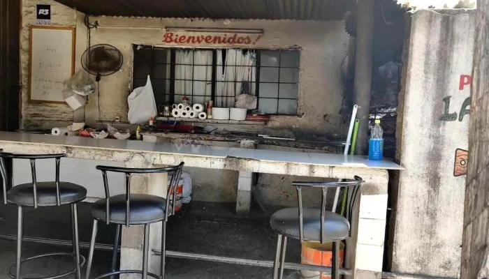 La Vieja Parrillada:  Ambiente